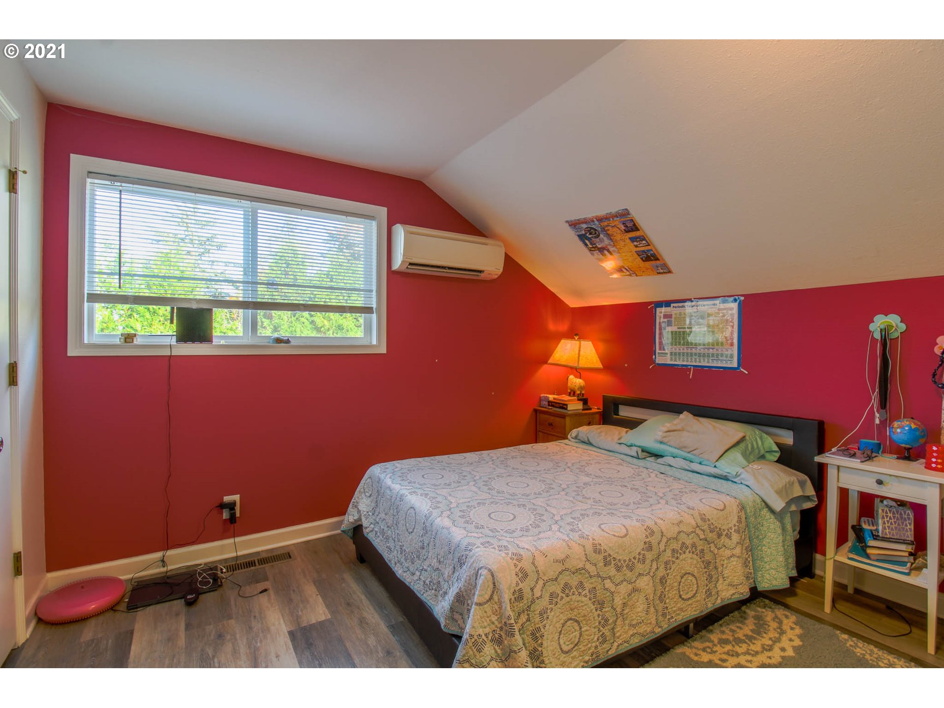 1925 Ridgeway Drive Eugene, OR 97401 - Photo 23 of 32 Gallery Image 23