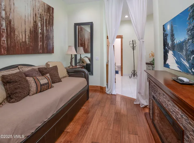 $920,000 | 295 Main Street, Unit R306, Edwards, CO 81632