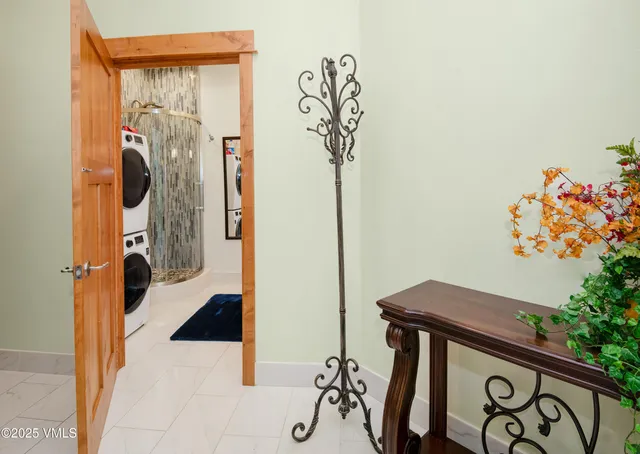 $920,000 | 295 Main Street, Unit R306, Edwards, CO 81632