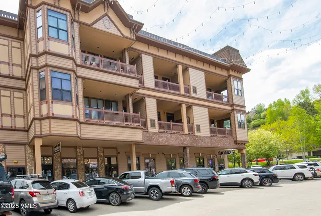 $920,000 | 295 Main Street, Unit R306, Edwards, CO 81632