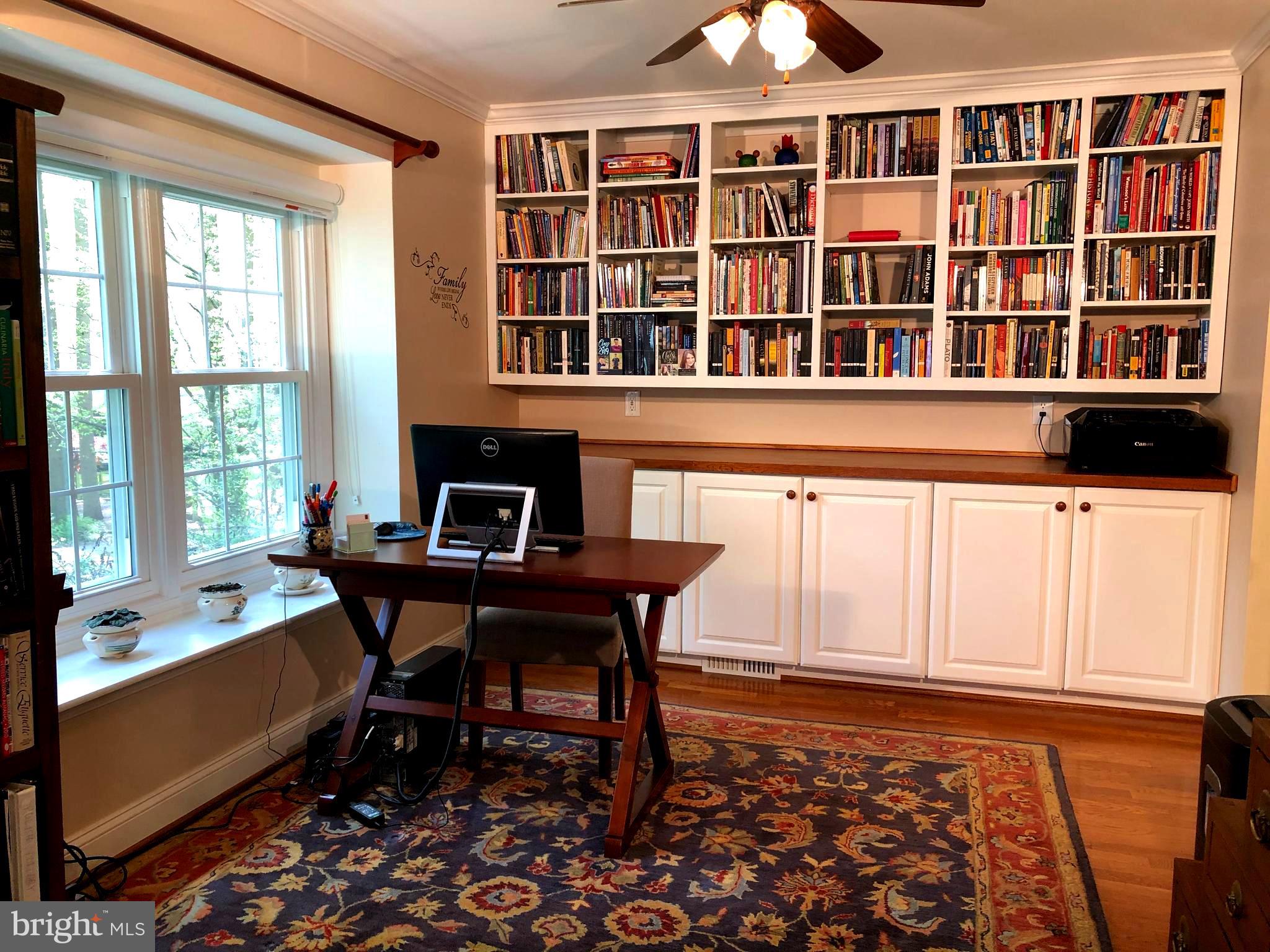 10845 Burr Oak Way Burke, VA 22015 - Photo 11 of 47 Office Views