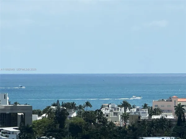 $2,500 | 1000 West Avenue, Unit 1532, Miami Beach, FL 33139