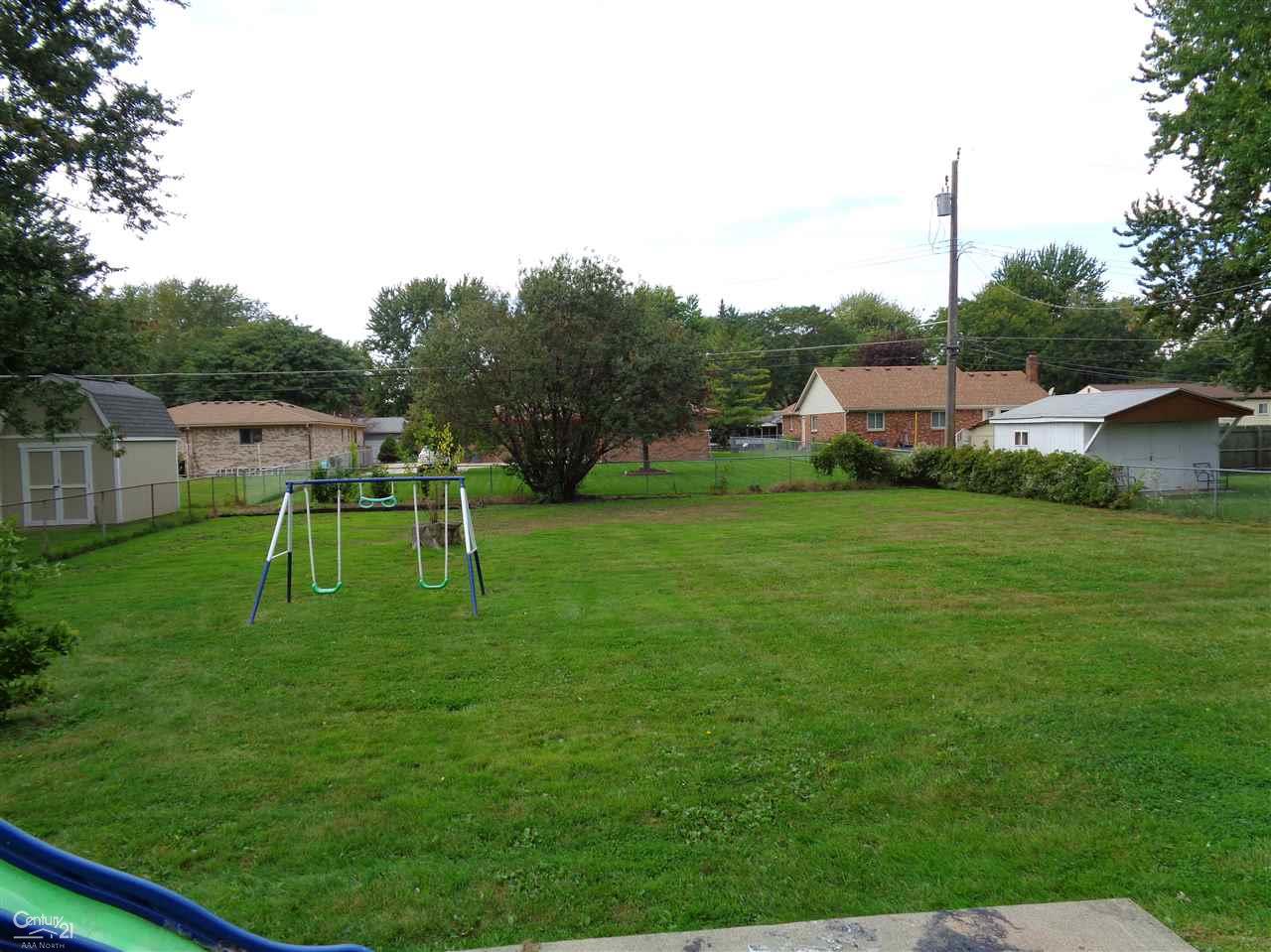 37261 Susan Street Sterling Heights, MI 48310 - Photo 15 of 16