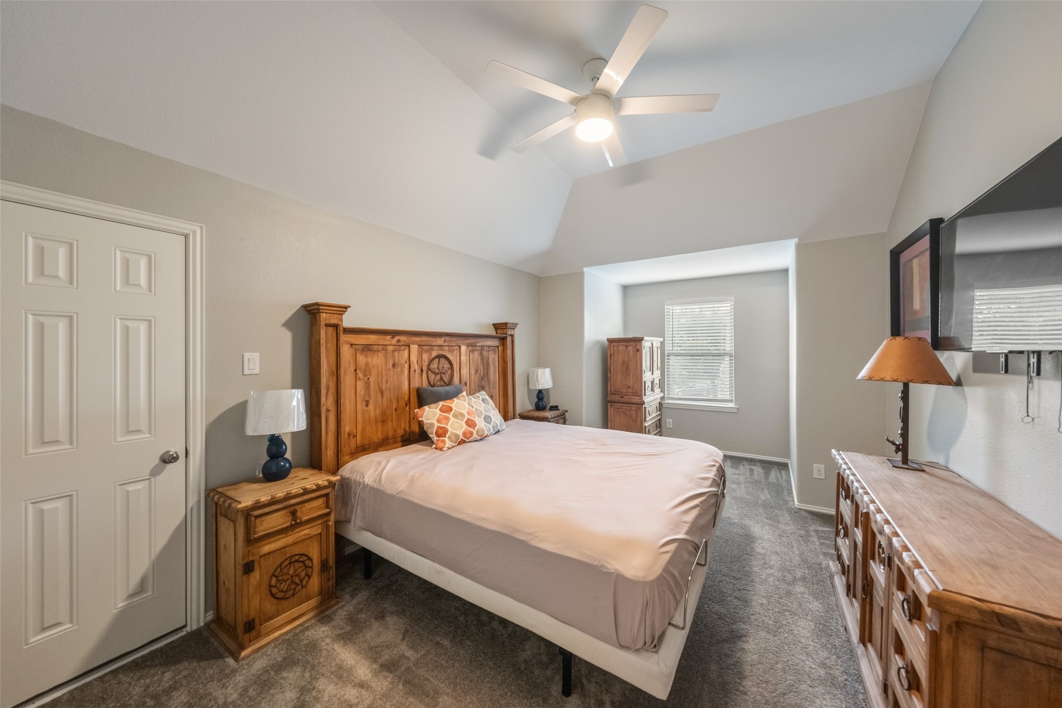8109 Threadtail Street Conroe, TX 77385 - Photo 22 of 33