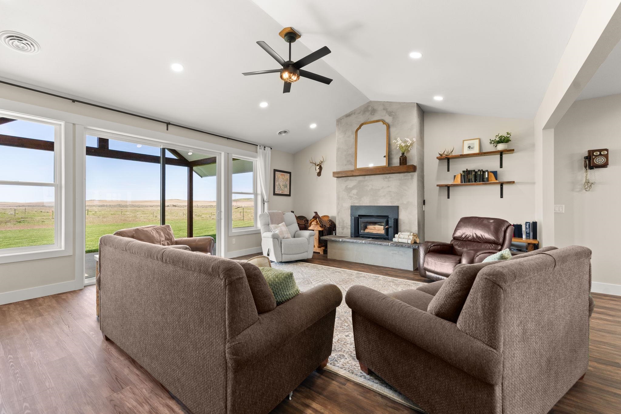 42132 Zeimantz Road East Davenport, WA 99122 - Photo 11 of 49