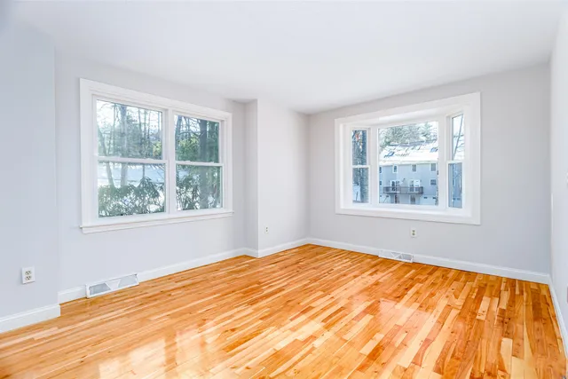 $400,000 | 3 Cranleigh Mews, Nashua, NH 03063