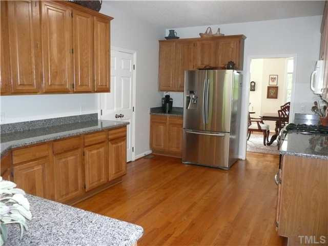 5644 North Hawthorne Way Raleigh, NC 27613 - Photo 3 of 21 Photo 3