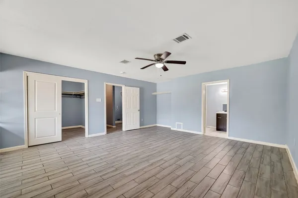 $1,950 | 6022 Lyndhurst Drive, Houston, TX 77033