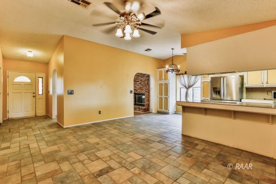 236 Richard Court Ridgecrest, CA 93555 - Photo 8 of 29 a view of a livingroom with a kitchen