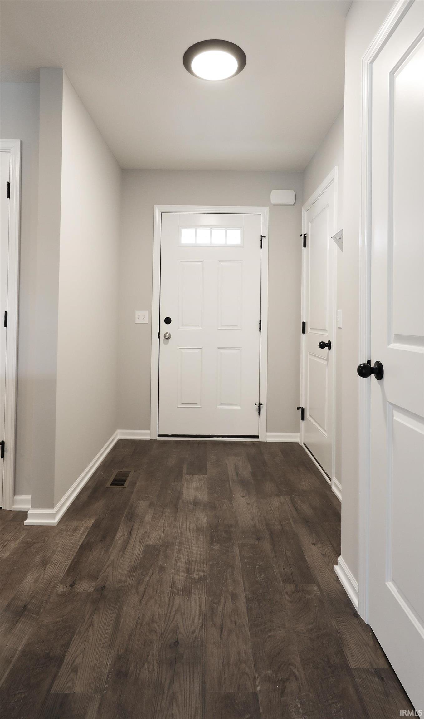 14208 Rimini Cove Fort Wayne, IN 46814 - Photo 6 of 23 Gallery Image 6