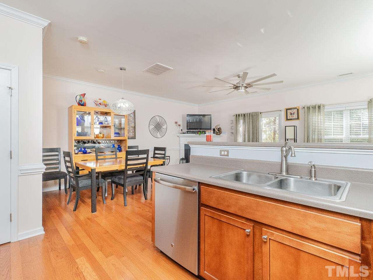 2542 Spring Oaks Way Raleigh, NC 27614 - Photo 7 of 28 Gallery Image 7