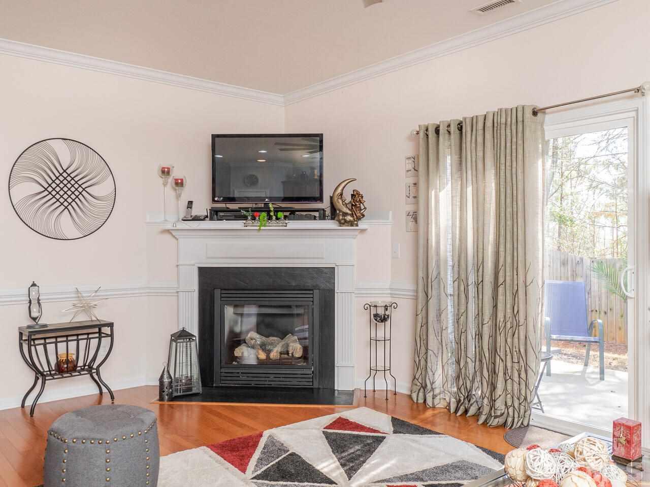 2542 Spring Oaks Way Raleigh, NC 27614 - Photo 10 of 28 Gallery Image 10