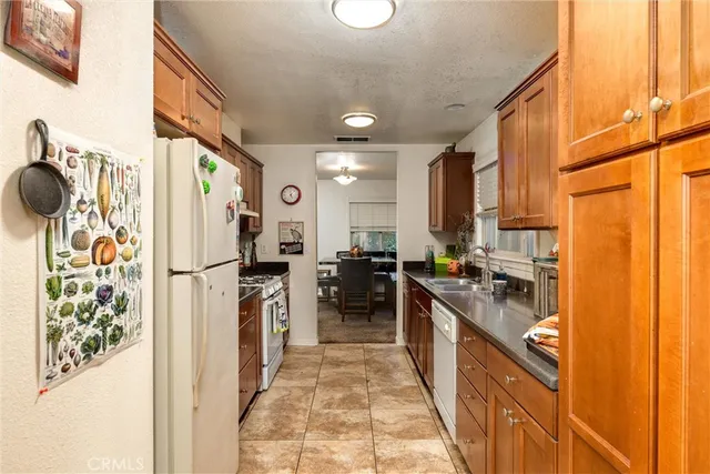 $339,000 | 1077 East 8th Street, Chico, CA 95928