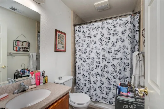 $339,000 | 1077 East 8th Street, Chico, CA 95928