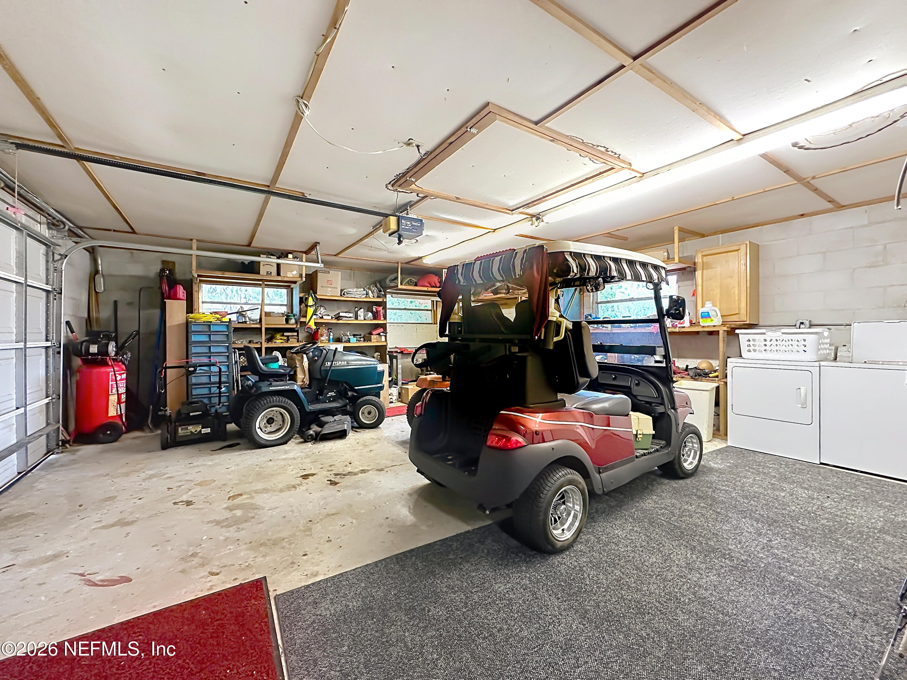 126 Pique Road Crescent City, FL 32112 - Photo 38 of 59 a view of car garage