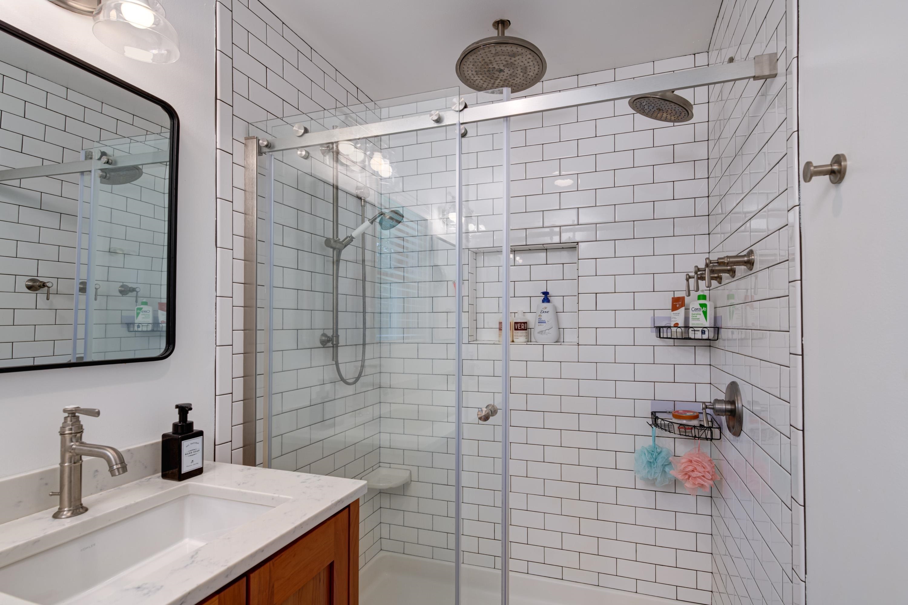 5665 Secor Road Traverse City, MI 49685 - Photo 20 of 54