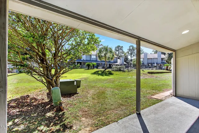 $155,000 | 259 Highpoint Drive, Diamondhead, MS 39525