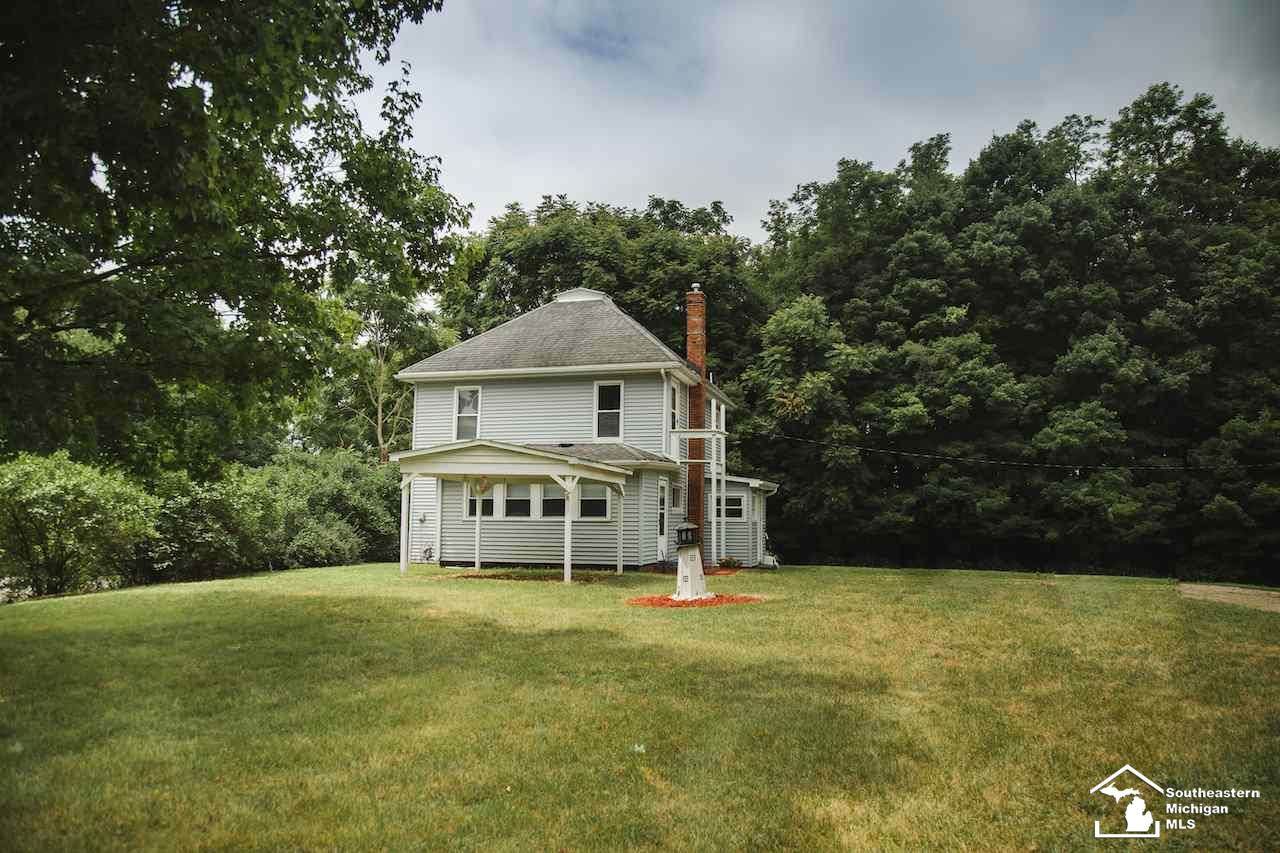 1802 East Valley Road Adrian, MI 49221 - Photo 27 of 34