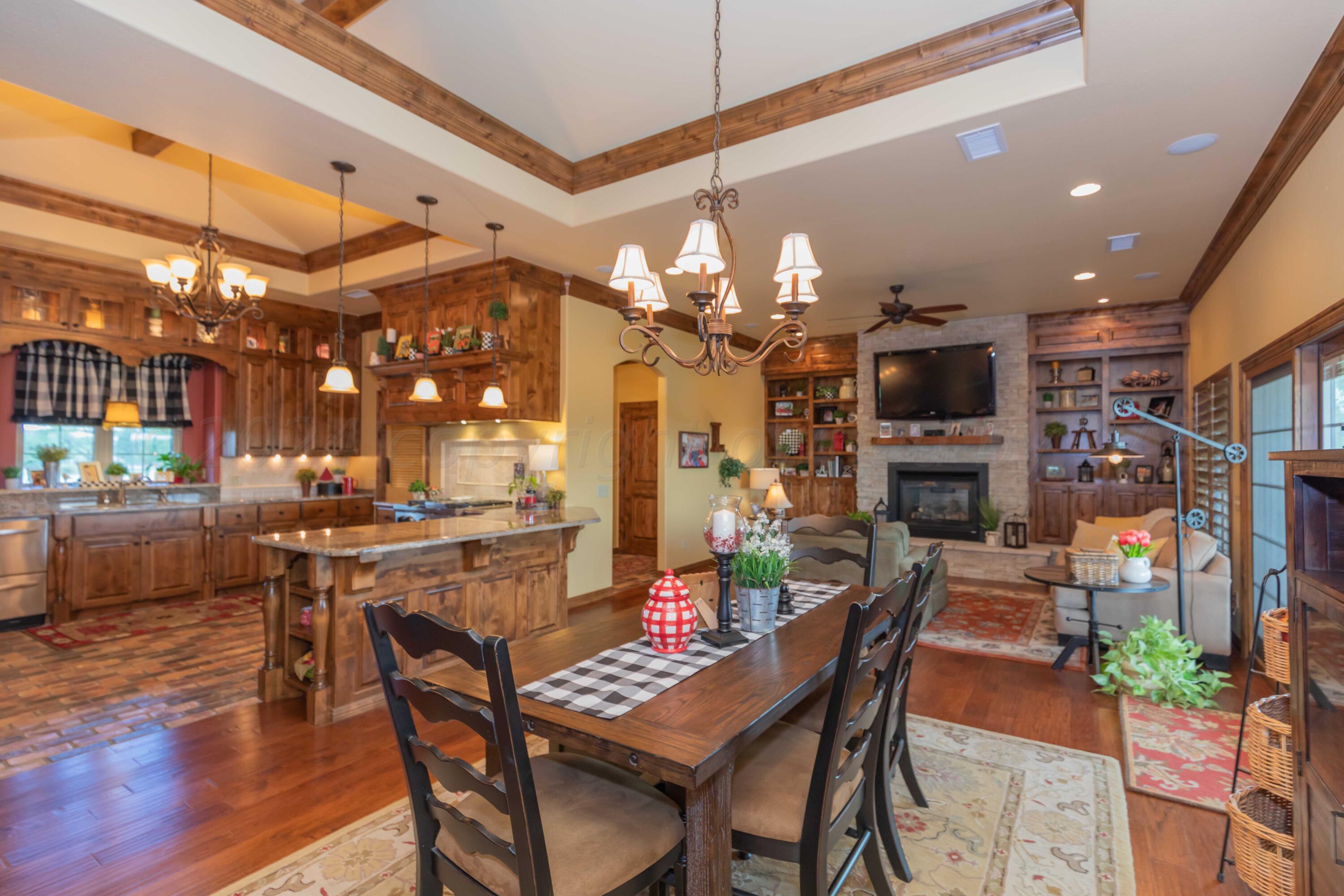 4700 North Soncy Road Amarillo, TX 79124 - Photo 10 of 67 DINING VIEW 2
