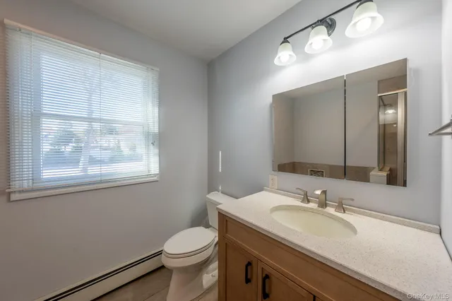 $3,200 | 831 Sycamore Avenue, Bohemia, NY 11716