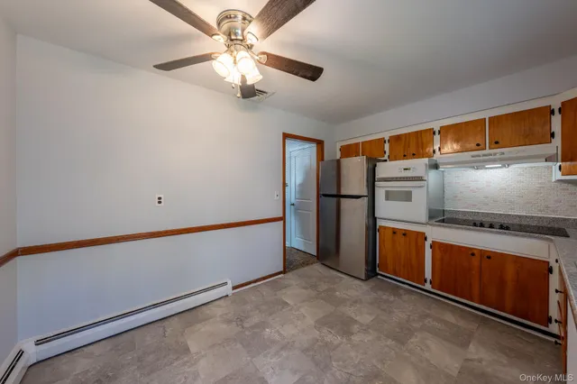 $3,200 | 831 Sycamore Avenue, Bohemia, NY 11716