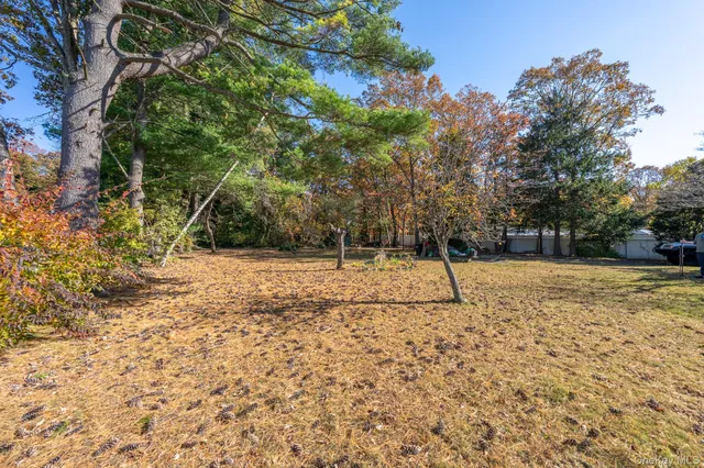 $3,200 | 831 Sycamore Avenue, Bohemia, NY 11716