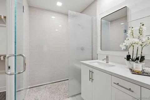 $1,549,000 | 2420 Community Lane, Unit 44, San Diego, CA 92108