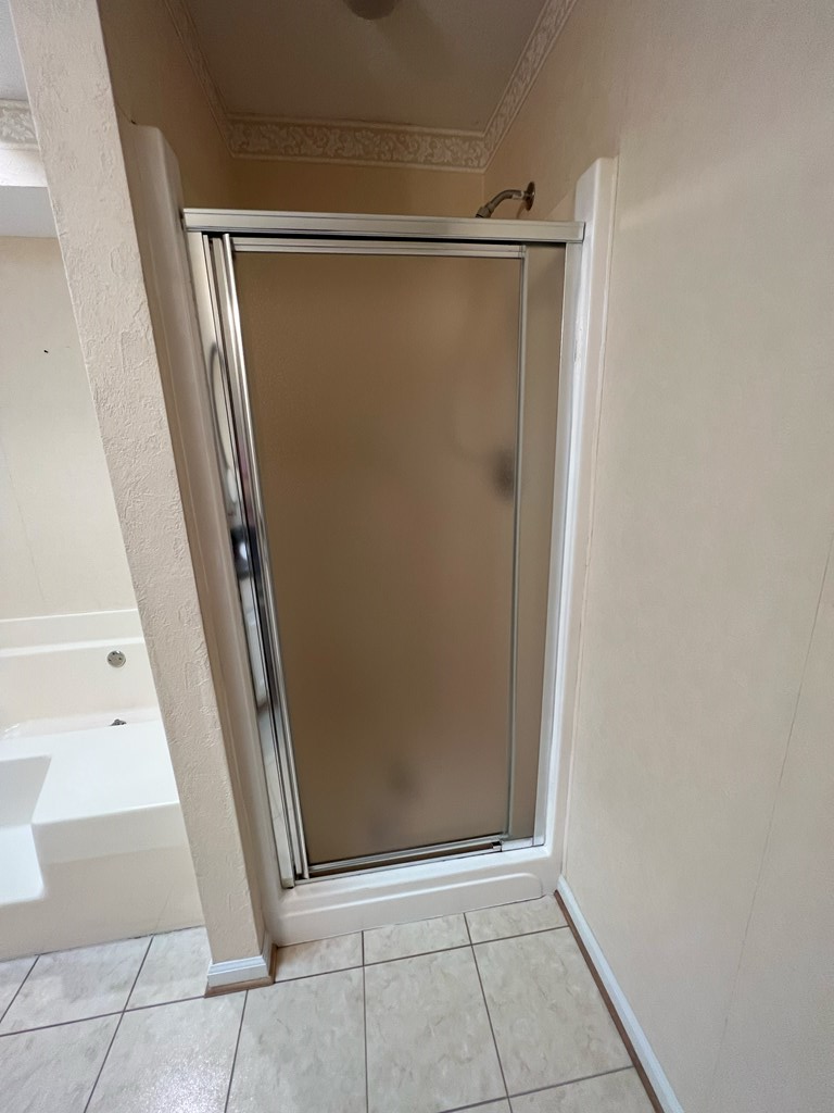 1681 Bunker Hill Road Columbus, GA 31907 - Photo 24 of 38 On suite bathroom