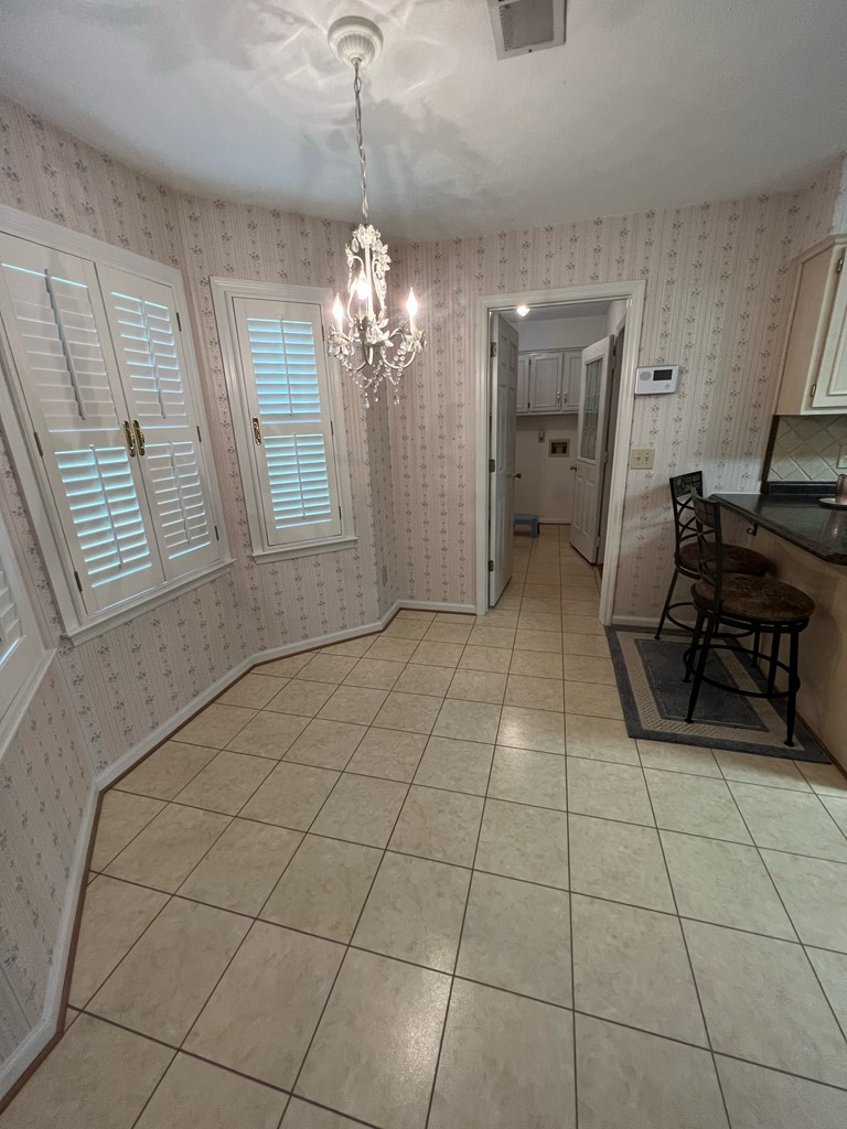1681 Bunker Hill Road Columbus, GA 31907 - Photo 28 of 38 Breakfast area