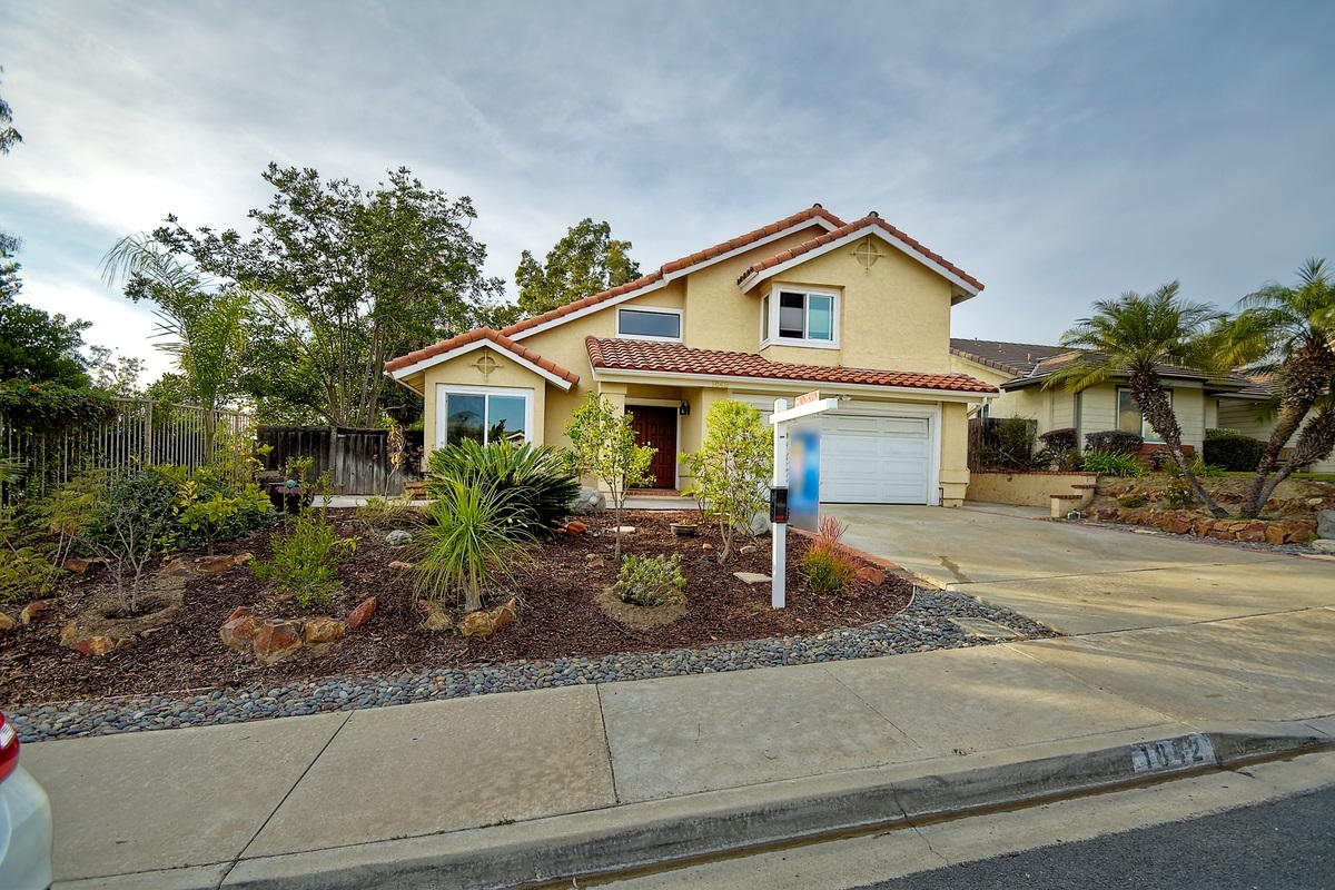 1842 Wandering Road Encinitas, CA 92024 - Photo 3 of 25