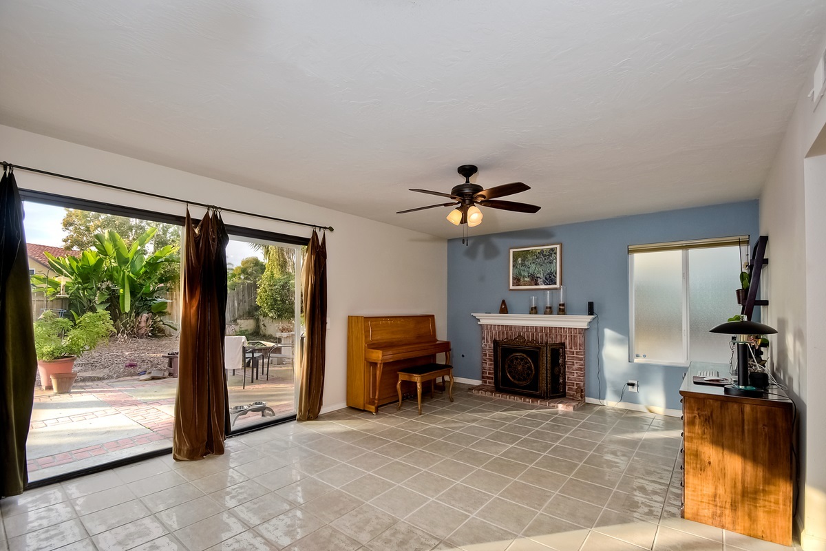 1842 Wandering Road Encinitas, CA 92024 - Photo 8 of 25