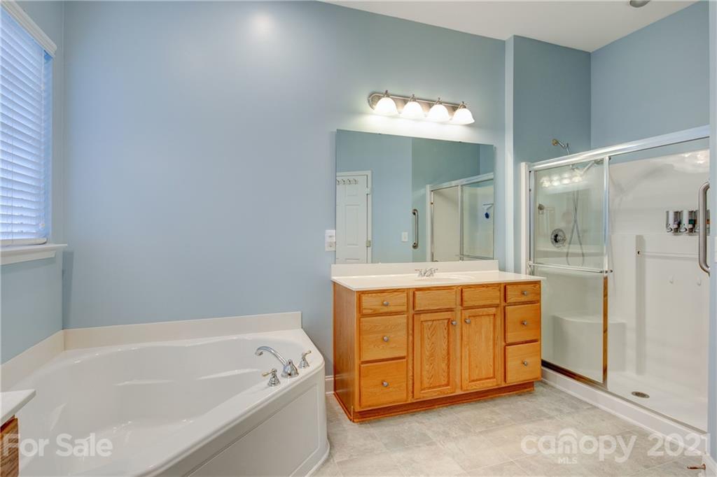 894 Platinum Drive Fort Mill, SC 29708 - Photo 21 of 35 Gallery Image 21