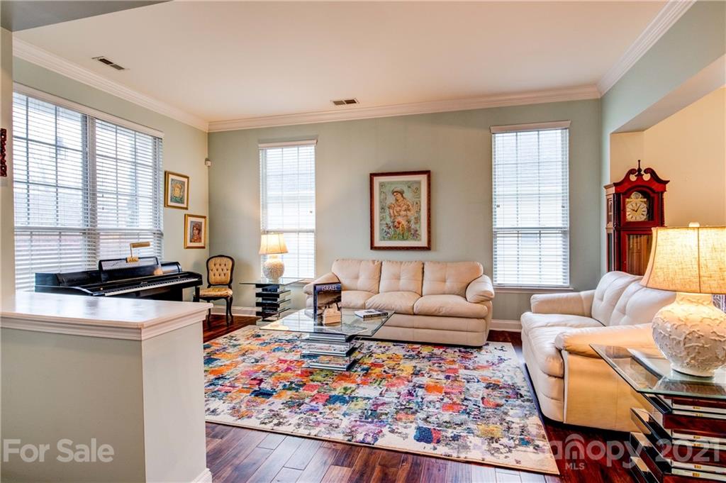 894 Platinum Drive Fort Mill, SC 29708 - Photo 4 of 35 Gallery Image 4