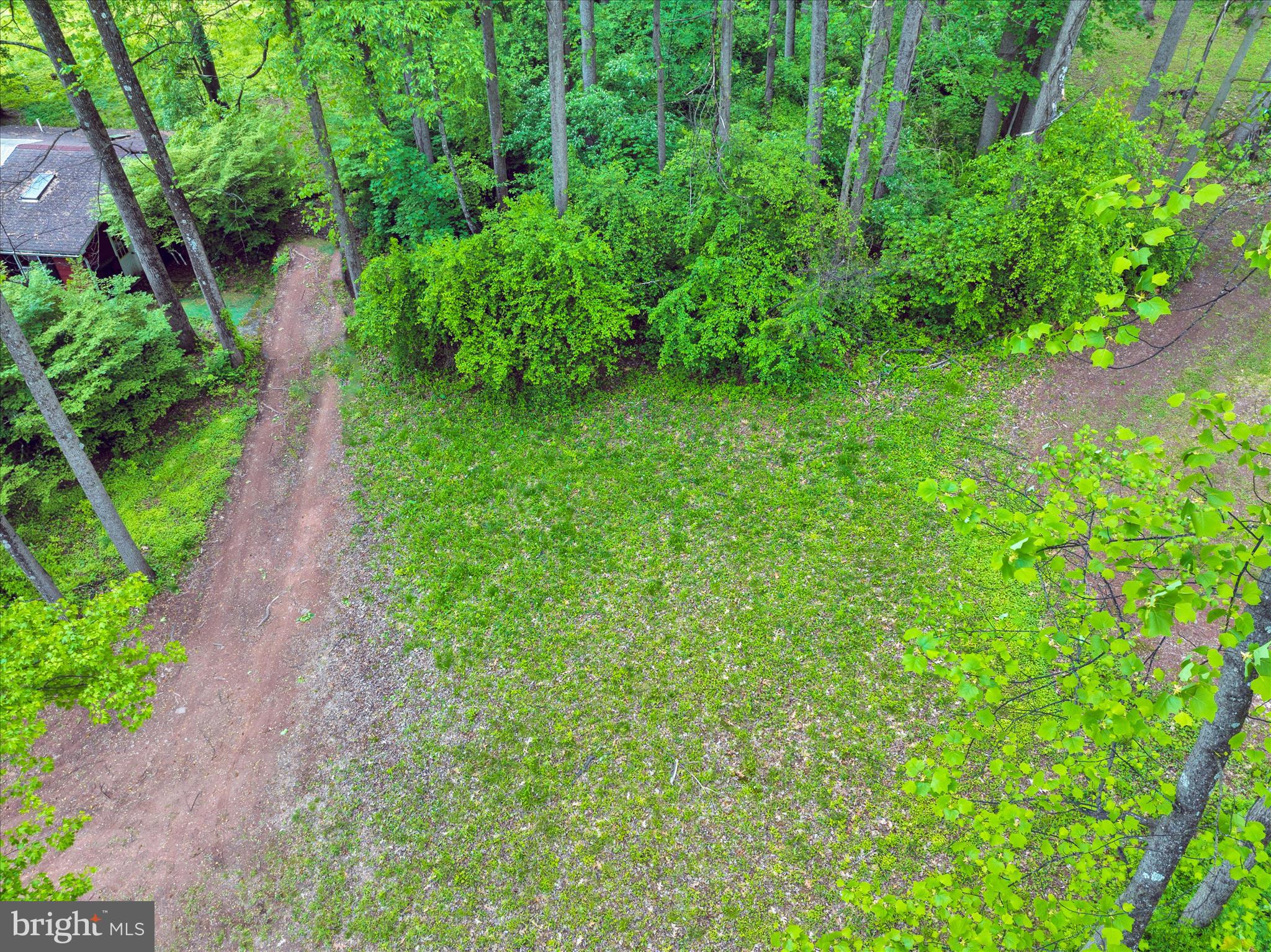 1268 Schoolhouse Road Pottstown, PA 19465 - Photo 4 of 6 4