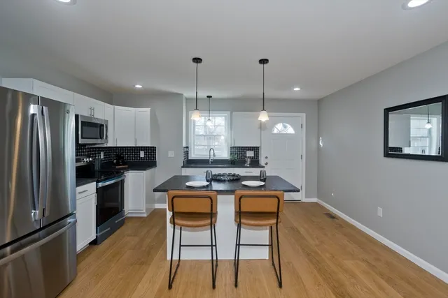 $549,900 | 16 Cambridge Street, Springfield, MA 01109