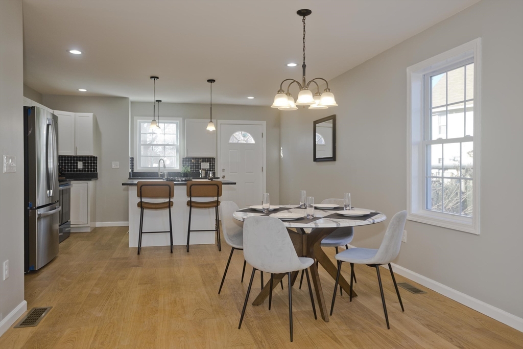 16 Cambridge Street Springfield, MA 01109 - Photo 25 of 41