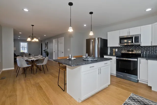 $549,900 | 16 Cambridge Street, Springfield, MA 01109