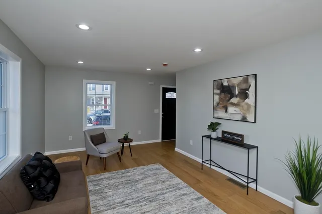 $549,900 | 16 Cambridge Street, Springfield, MA 01109