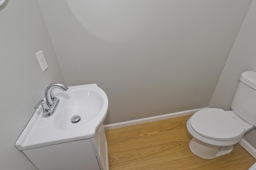 16 Cambridge Street Springfield, MA 01109 - Photo 31 of 41