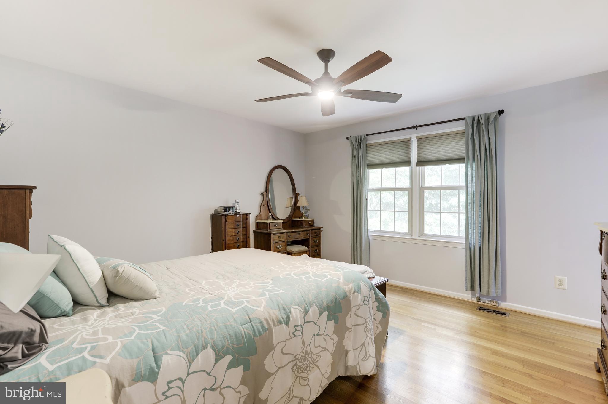 7893 Godolphin Drive Springfield, VA 22153 - Photo 10 of 26