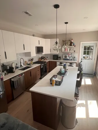 $4,350 | 9 Dennison Street, Unit 2, Boston, MA 02119