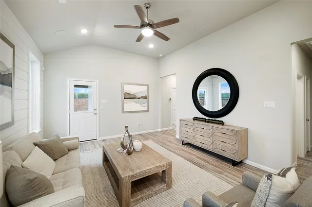 $369,957 | 7455 Frst Strm Court, Conroe, TX 77304