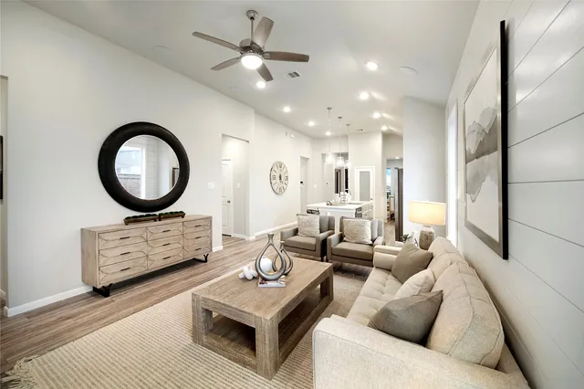 $369,957 | 7455 Frst Strm Court, Conroe, TX 77304