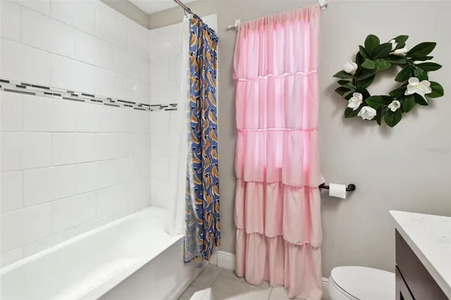 $500,000 | 12643 Horseshoe Bend Drive, Lithia, FL 33547