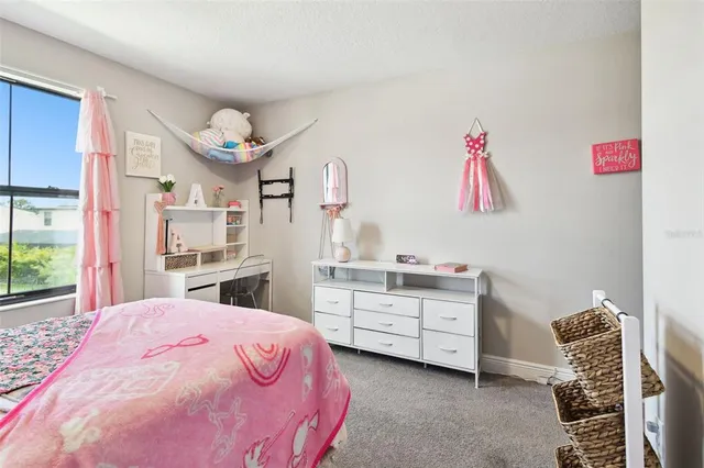 $500,000 | 12643 Horseshoe Bend Drive, Lithia, FL 33547