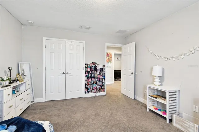 $500,000 | 12643 Horseshoe Bend Drive, Lithia, FL 33547