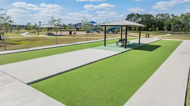 $500,000 | 12643 Horseshoe Bend Drive, Lithia, FL 33547