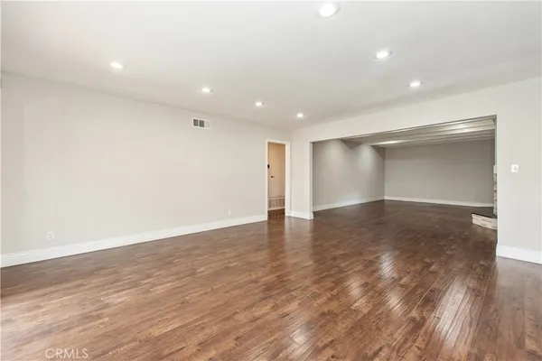 $4,800 | 2110 East North Redwood Drive, Anaheim, CA 92806