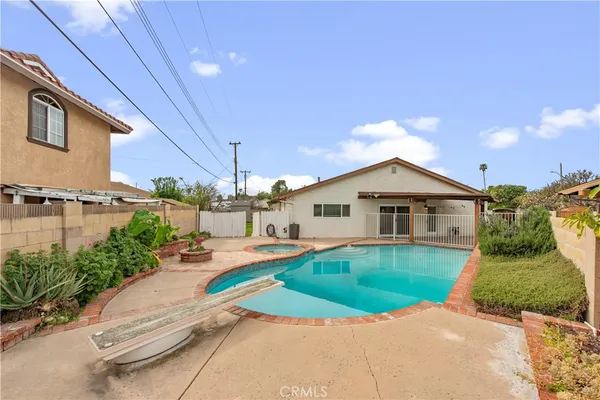 $4,800 | 2110 East North Redwood Drive, Anaheim, CA 92806