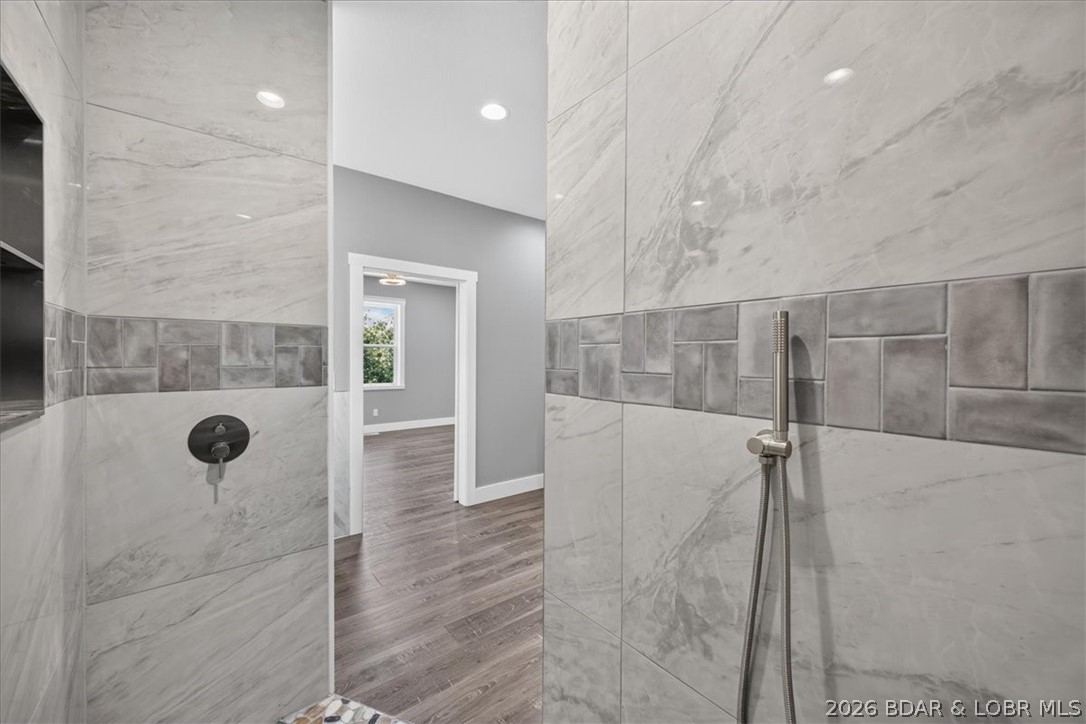 87 Spring Road Lake Ozark, MO 65049 - Photo 28 of 68 Gallery Image 28